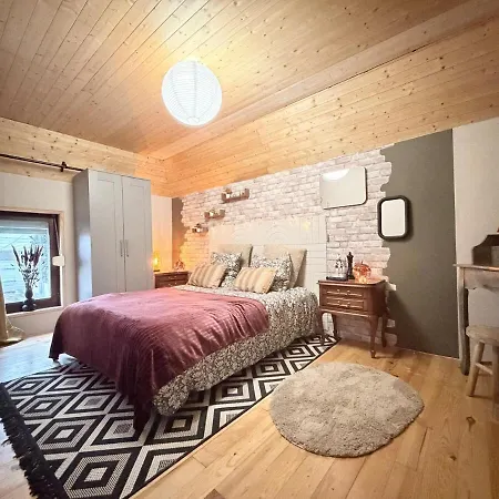 Maison Cocon A Crespin