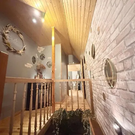 Maison Cocon A Crespin