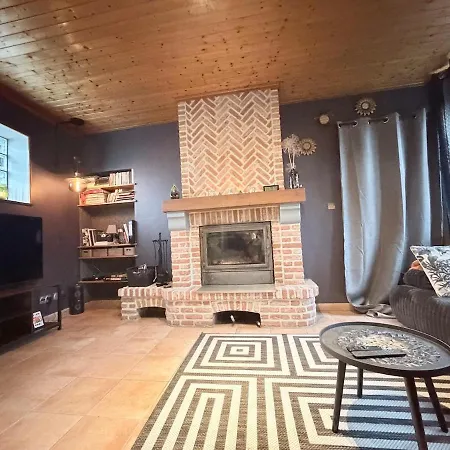 Holiday home Maison Cocon A Crespin