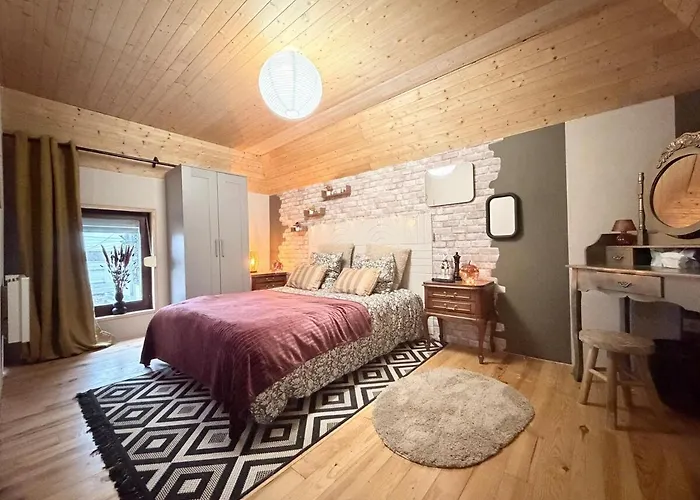 Maison Cocon A Crespin