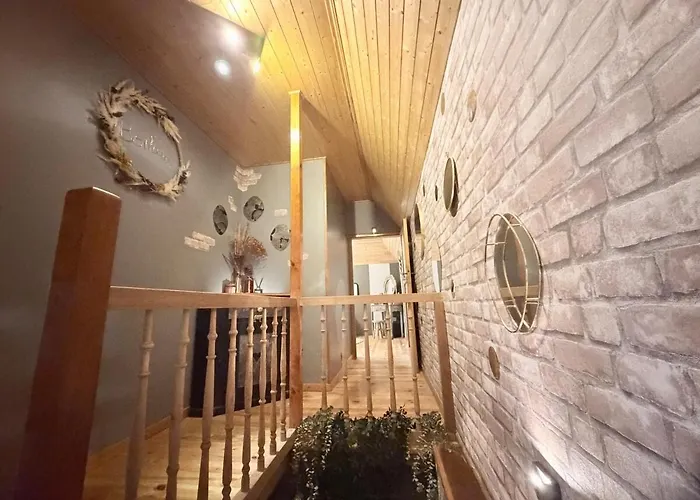 Maison Cocon A Crespin